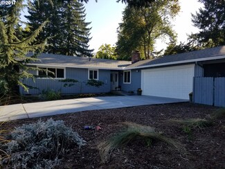 2330 19th St, West Linn, OR 97068