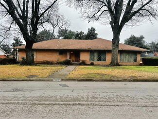 1438 Boca Chica Dr, Dallas, TX 75232