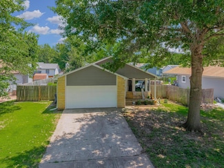 6204 W York Ct, Wichita, KS 67215