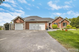 6644 S Ensenada Cir, Idaho Falls, ID 83406
