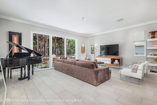 6825 Pointe of Woods Dr, West Palm Beach, FL 33413