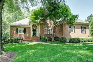 33 E Square Ln, Richmond, VA 23238