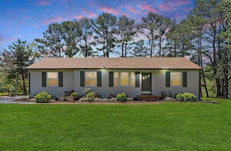 205 Luna Dr, Nashville, TN 37211