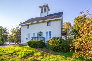 342 Water St, Hallowell, ME 04347