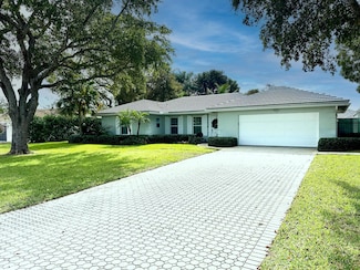 936 SW 37th Ct, Boynton Beach, FL 33435