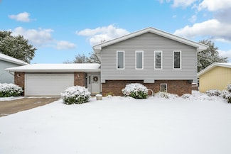 2316 Boulder Rd, Dyer, IN 46311