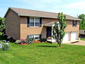 110 Summit Dr, Williamstown, WV 26187