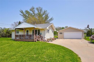 6115 NW 54th Ct, Johnston, IA 50131