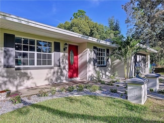 5040 N Baywood Dr, Beverly Hills, FL 34465