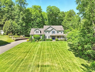 10 Tigger Ln, South Hadley, MA 01075