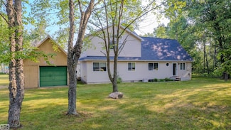 6324 Larch Trail, Lake, MI 48632