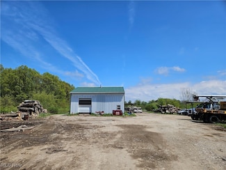3801 Wood Rd, Madison, OH 44057