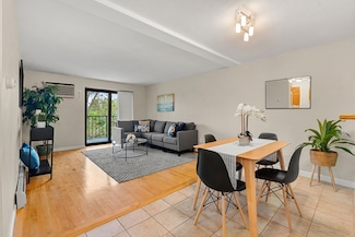 12 Pond Ln Unit 66, Arlington, MA 02474