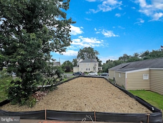 904 Liberty St, Fredericksburg, VA 22401