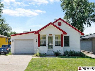 6837 Marcy St, Omaha, NE 68106