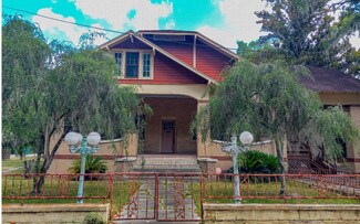 359 NW Desoto St, Lake City, FL 32055