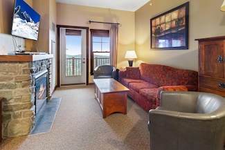 409 Soaring Eagle Ln, Snowshoe, WV 24934