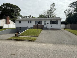 158 Woodland Ave, Cranston, RI 02920
