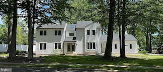 402 Ramsey Rd, Yardley, PA 19067