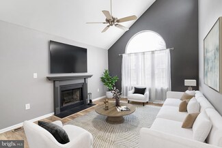 6 Huber Ct Unit 103, Hightstown, NJ 08520