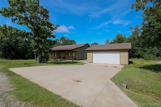 107 Maple Cir, Sand Springs, OK 74063