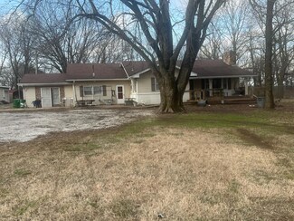 5849 W Us Highway 60, Brookline, MO 65619
