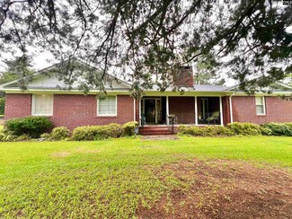 3376 Bayberry Rd, Scranton, SC 29591