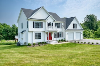 11 Sunrise Dr, Columbia, CT 06237