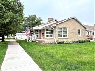 211 N Wabash Ave, Bradley, IL 60915