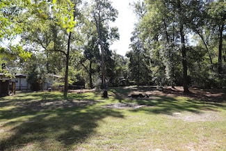 27011 Sunset Dr, Magnolia, TX 77355