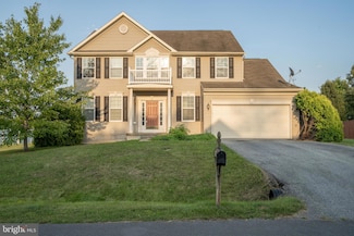 159 Calvert Cir, Bunker Hill, WV 25413