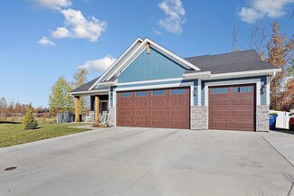 2924 Hanson Ct, Faribault, MN 55021