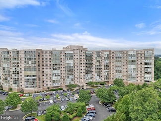 19355 Cypress Ridge Terrace Unit 401, Leesburg, VA 20176