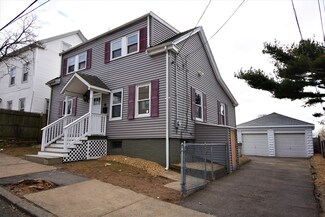 16 Amity St, Lynn, MA 01902