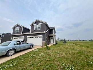 754 Sedgegrass Dr, Champaign, IL 61822