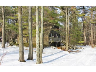 455 Plank Rd, Vergennes, VT 05491