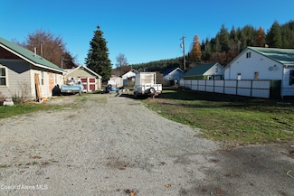 115 F St, Smelterville, ID 83868