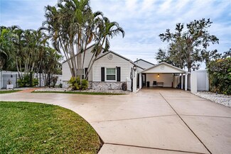 524 Arneson Ave, Auburndale, FL 33823