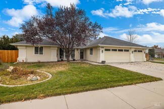 1156 E Peacock St, Meridian, ID 83642