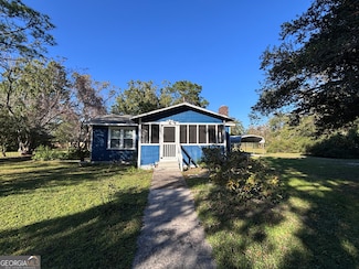 44 Olympic Ln, Saint Marys, GA 31558