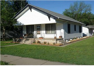 201 S 4th St, Clearwater, KS 67026