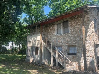 222 W Shawnee St Unit B, Tahlequah, OK 74464
