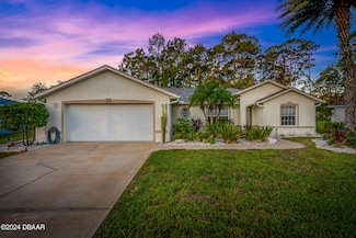 38 Rickenbacker Dr, Palm Coast, FL 32164
