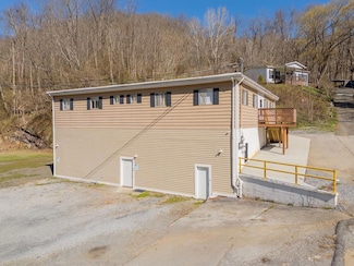 171 Market St, Marion, VA 24354
