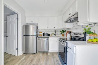 519 Parkdale Dr Unit E, Charleston, SC 29414