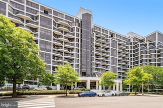 1530 Key Blvd Unit 421, Arlington, VA 22209