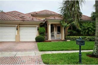139 Swan Ave, Plantation, FL 33324