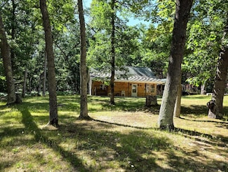 9945 N Jerome Dr, Bitely, MI 49309