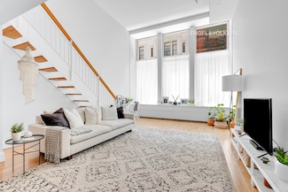 121 W 19th St Unit 3D, New York, NY 10011