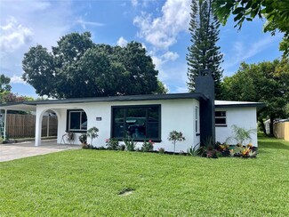 10575 112th Ave, Largo, FL 33773
